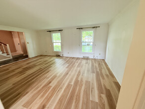251 Old Lyme Dr in Buffalo, NY - Building Photo - Building Photo