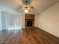 1917 Rolling Ridge Dr photo'