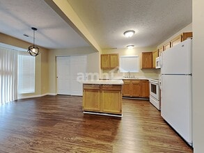 2330 Antoinette Way in Union, KY - Building Photo - Building Photo