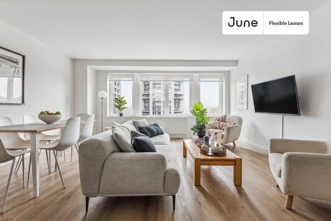 Prime ROOM at The Heritage House, Unit 2 in New York, NY - Foto de edificio - Building Photo