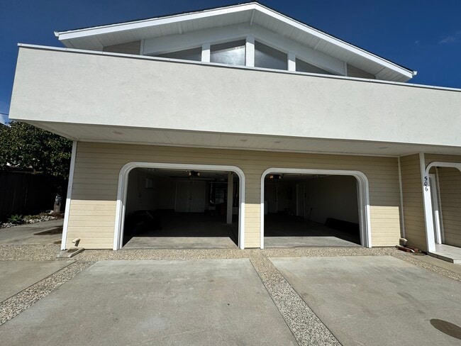 506 Seacliff Dr