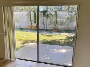 2980 NW 43 Terrace in Lauderdale Lakes, FL - Building Photo - Building Photo