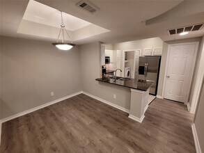 1919 Post Oak Park Dr, Unit 1209 in Houston, TX - Building Photo - Building Photo