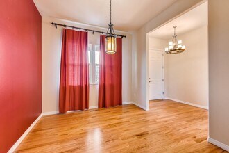 6335 S Millbrook Way in Aurora, CO - Building Photo - Building Photo