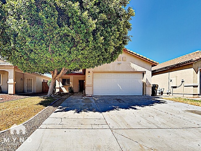 property at 11178 W Granada Rd