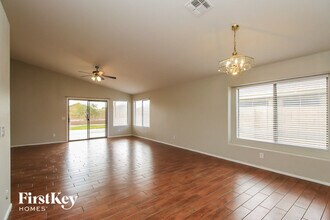 75 W Dexter Way in San Tan Valley, AZ - Building Photo - Building Photo