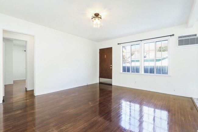 510 Ruberta Ave in Glendale, CA - Building Photo - Building Photo