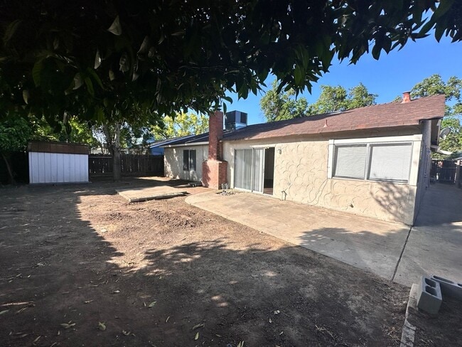 3254 Monte Vista Ct in Merced, CA - Building Photo - Building Photo