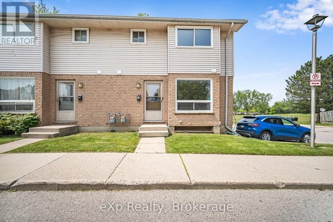 property at 550-550 Second St