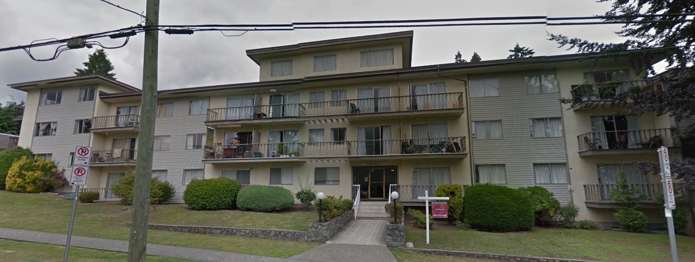 Parkside Apartments in New Westminster, BC - Building Photo