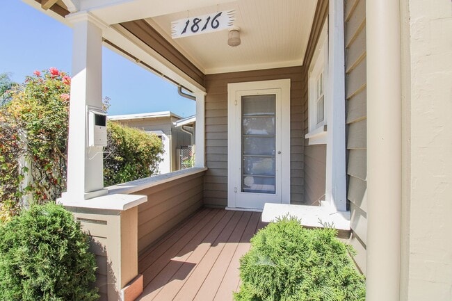 property at 1816 Garden St
