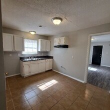 2717 Carnes Ave in Memphis, TN - Building Photo - Building Photo