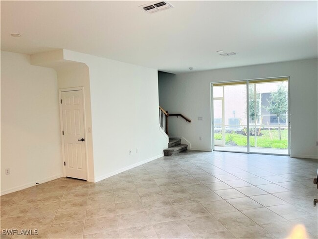 2775 Blossom Wy in Naples, FL - Building Photo - Building Photo