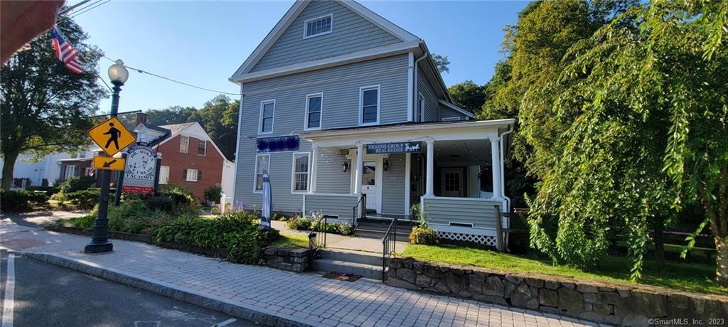 158 Greenwood Ave-Unit -203 in Bethel, CT - Building Photo