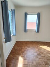 1145-1142 Nowita Pl in Los Angeles, CA - Building Photo - Building Photo