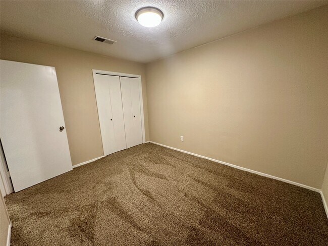 property at 7646 Western Oak Ln