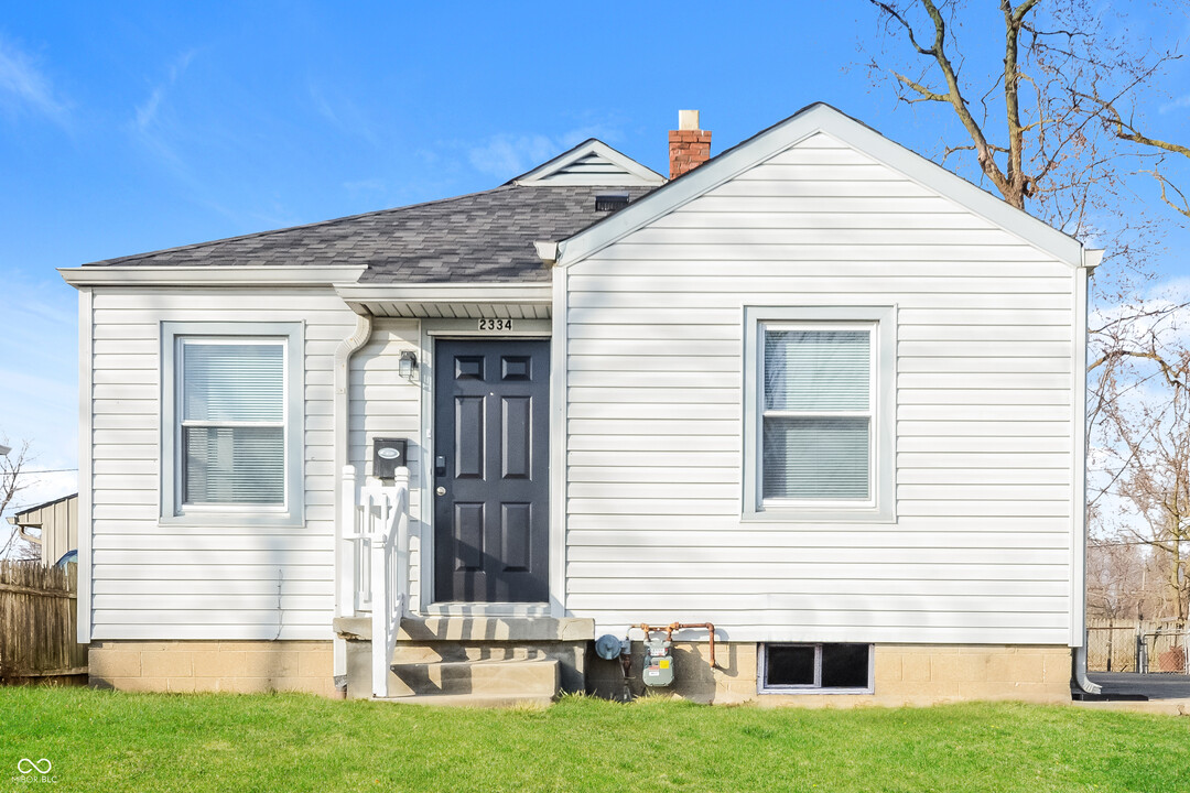 2334 Calhoun St in Indianapolis, IN - Building Photo