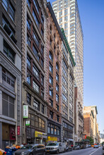 31 W 31st St in New York, NY - Building Photo - Building Photo