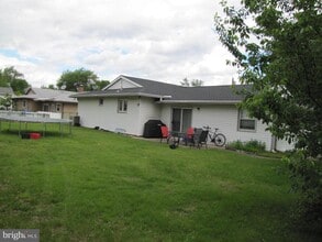 436 Suffolk Dr in Cherry Hill, NJ - Building Photo - Building Photo