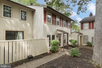 2846 Chablis Cir in Woodbridge, VA - Building Photo - Building Photo