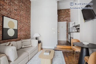 234 W 14th St in New York, NY - Building Photo - Building Photo