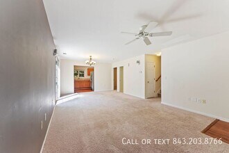 1112 Marsh Harbor Ln in Charleston, SC - Foto de edificio - Building Photo