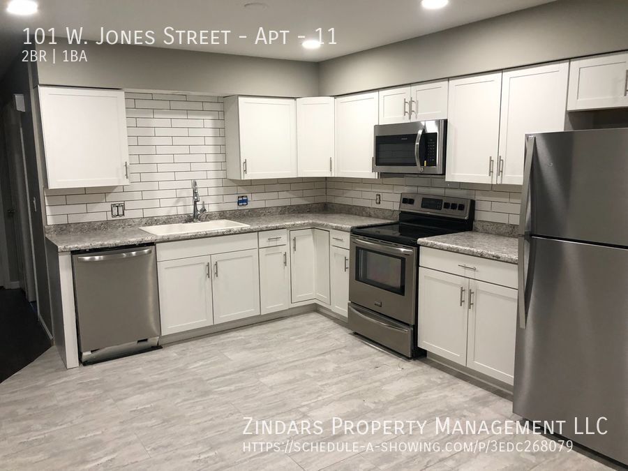 101 W Jones St-Unit -11 in Milford, IL - Building Photo