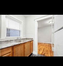 2 Kingsley Terrace in Lynn, MA - Building Photo - Building Photo