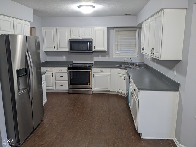7617 Willow Ridge in Fishers, IN - Building Photo - Building Photo