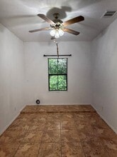 5110 Ranchero Ln in Dallas, TX - Building Photo - Building Photo