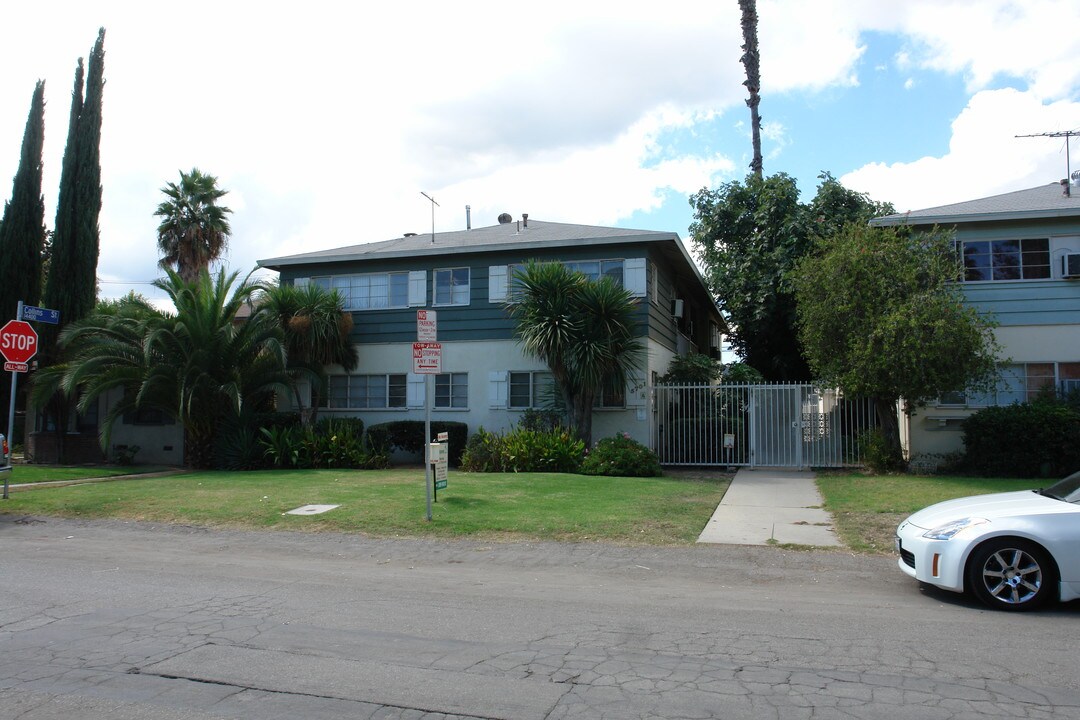 5701 Tilden Ave in Van Nuys, CA - Building Photo