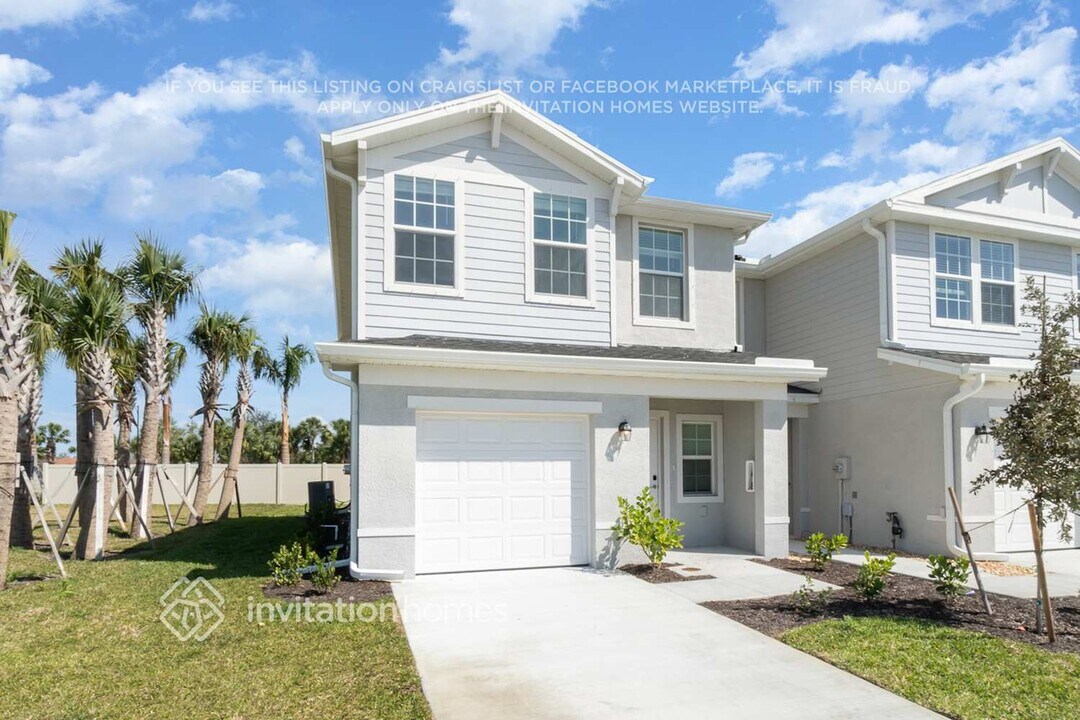 10341 Bradmore Rd in Ft. Myers, FL - Building Photo