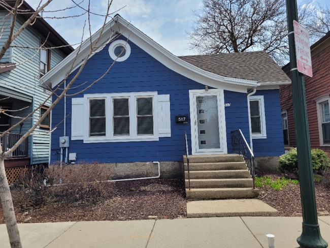 property at 517 E Johnson St