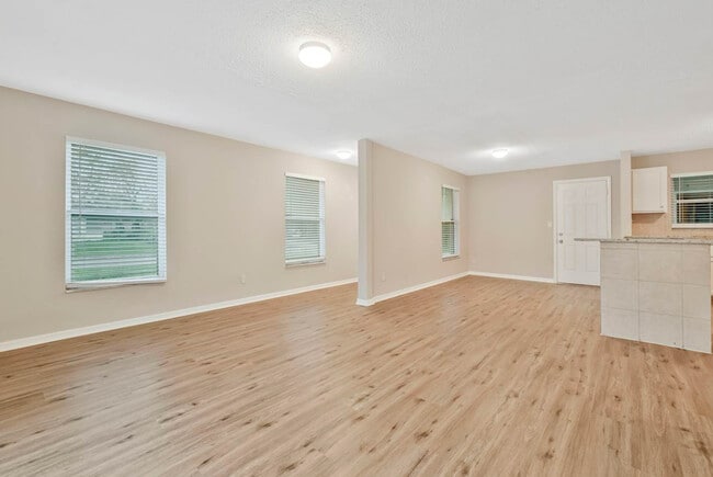 1310 Celia Way in Decatur, GA - Building Photo - Building Photo