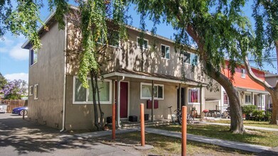 623 Buckeye St in Redwood City, CA - Building Photo - Building Photo