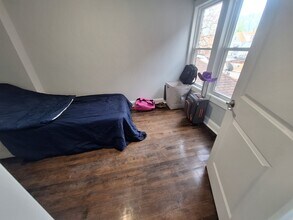 4947 W Race Ave, Unit 1,2,3 in Chicago, IL - Building Photo - Building Photo