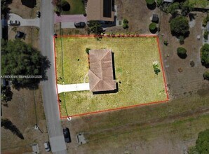 250 SW Homeland Rd in Port St. Lucie, FL - Building Photo - Building Photo