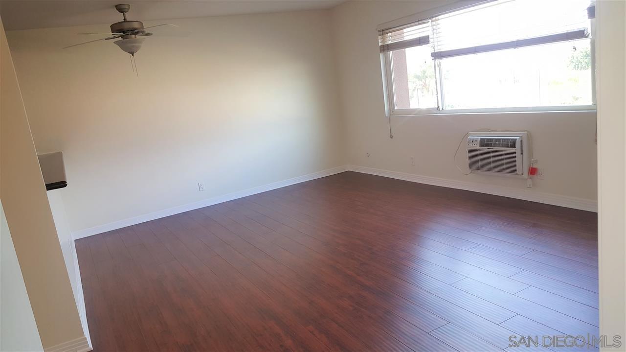6120 Decena Dr in San Diego, CA - Building Photo