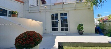 846 Michigan Ave in Miami Beach, FL - Building Photo - Building Photo
