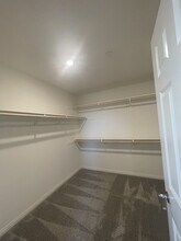 938 Helena Rdg in Lake Elsinore, CA - Building Photo - Building Photo