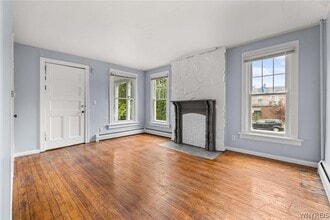 619 Elmwood Ave in Buffalo, NY - Building Photo - Building Photo