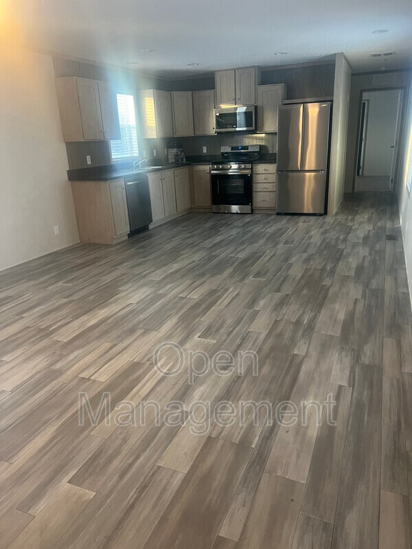 property at 1015-1015 Gibraltor Ave