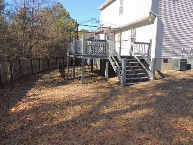 5370 Pringle Way in Hope Mills, NC - Building Photo - Building Photo