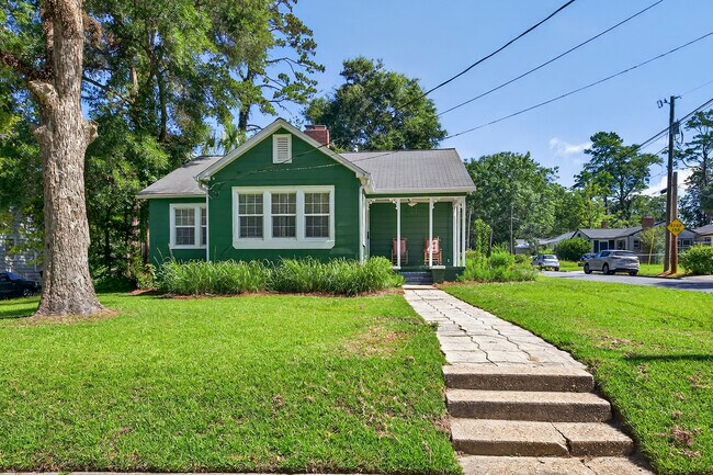 712 Shell St in Tallahassee, FL - Building Photo - Building Photo