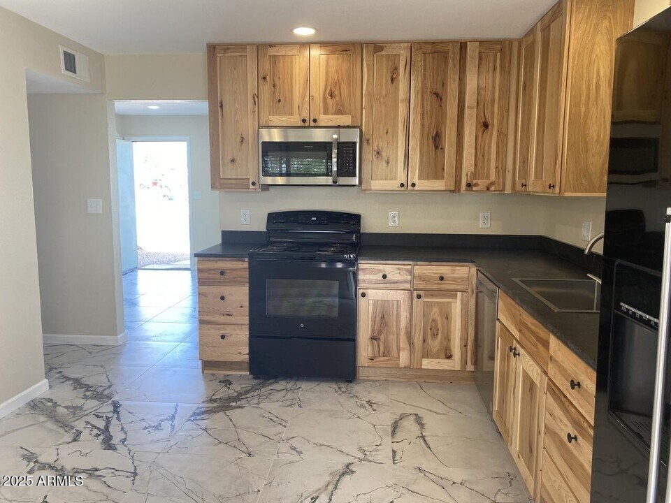 264 N 54th St in Mesa, AZ - Building Photo