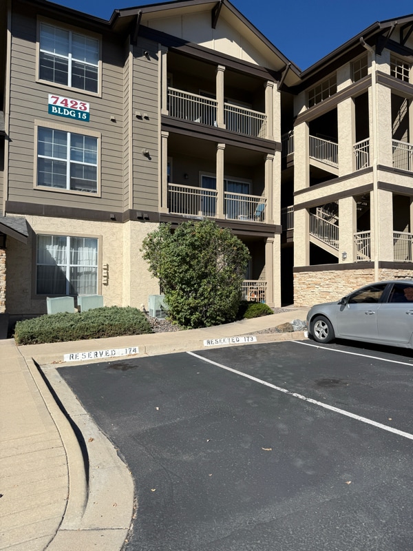 property at 7423 S Quail Cir