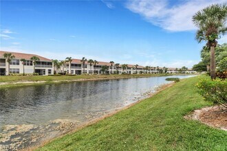 936 Hampton Cir in Naples, FL - Building Photo - Building Photo