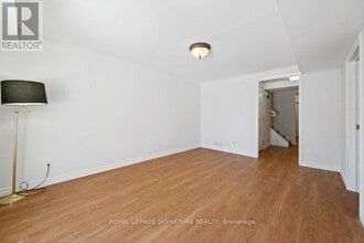 793 Hill Gate in Newmarket, ON - Building Photo - Building Photo