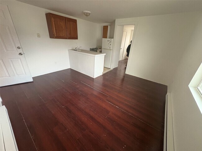 property at 106 Nanticoke Ave
