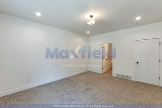 1451 N Sage Dr in Eagle Mountain, UT - Building Photo - Building Photo